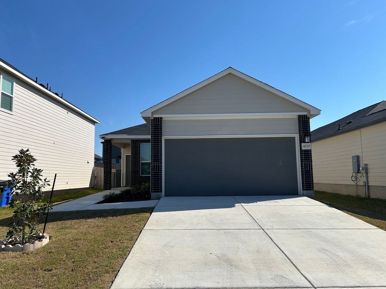 4119 Carraway St - Photo 2 of 39