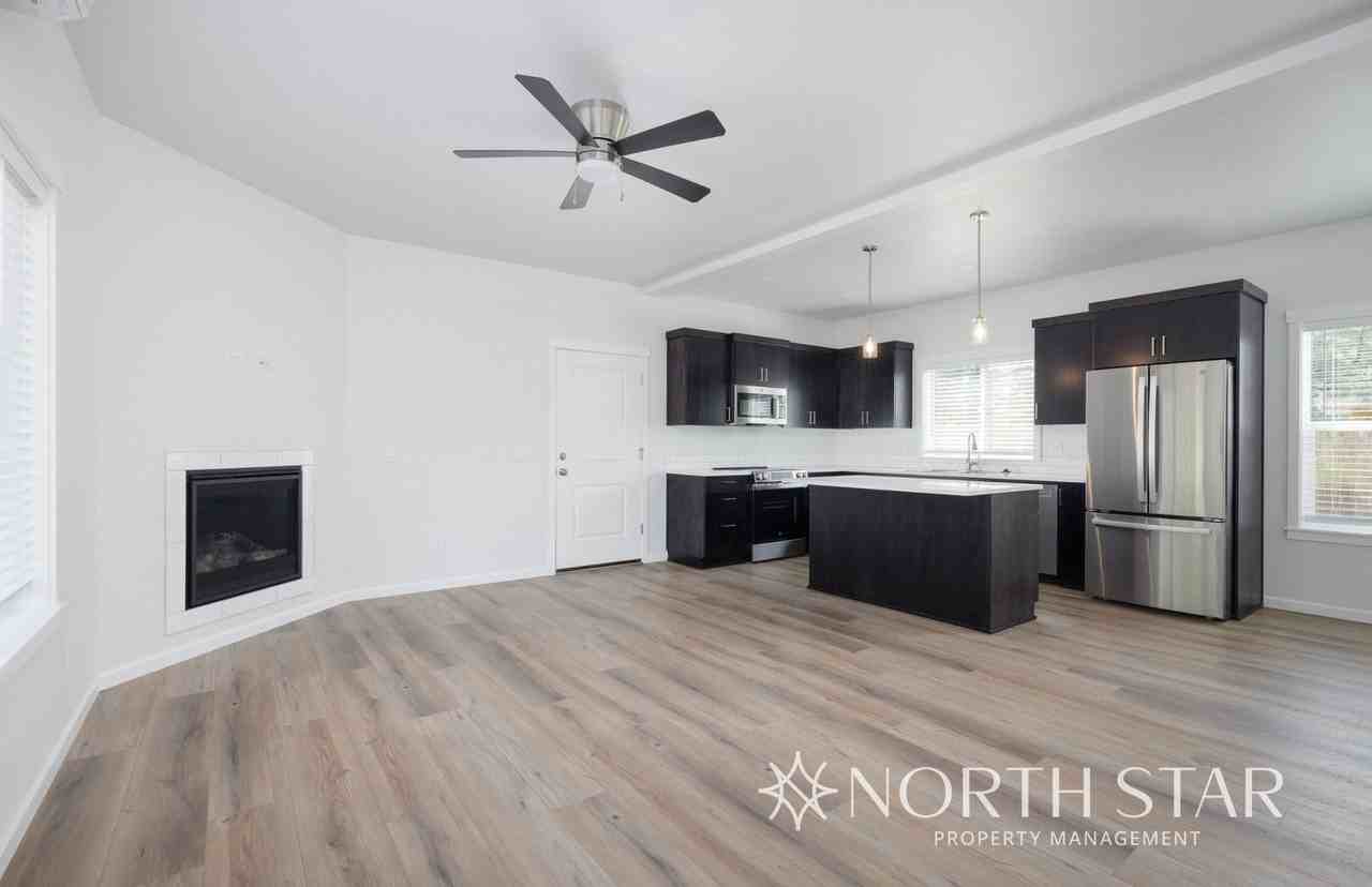 3040 Sw Obsidian Ave - Photo 6 of 25