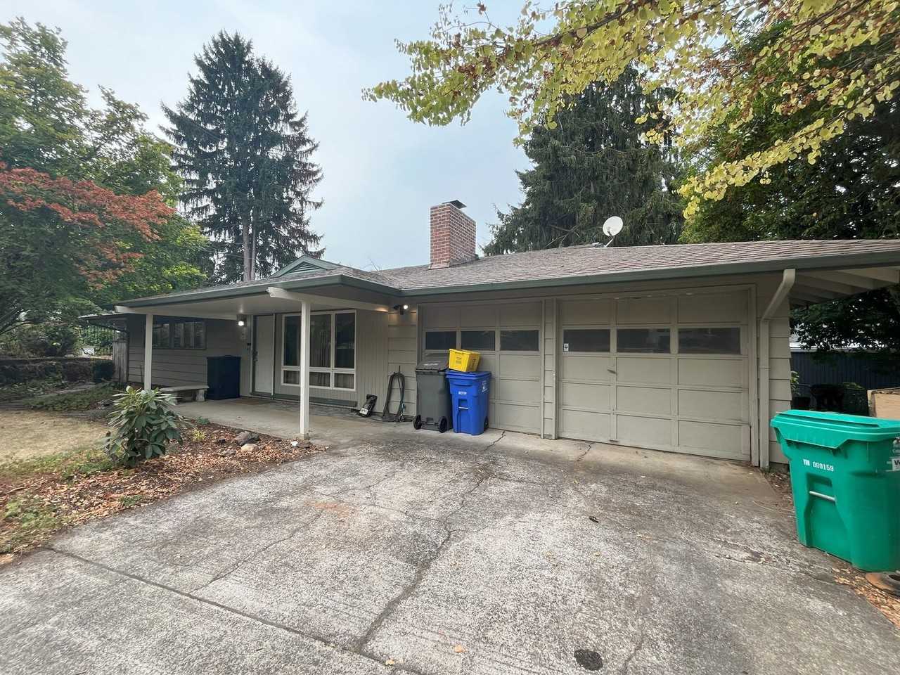 201 Ne 126th Ave - Photo 2 of 33