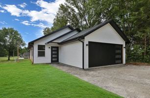 featured image of 308 E Washington Ave