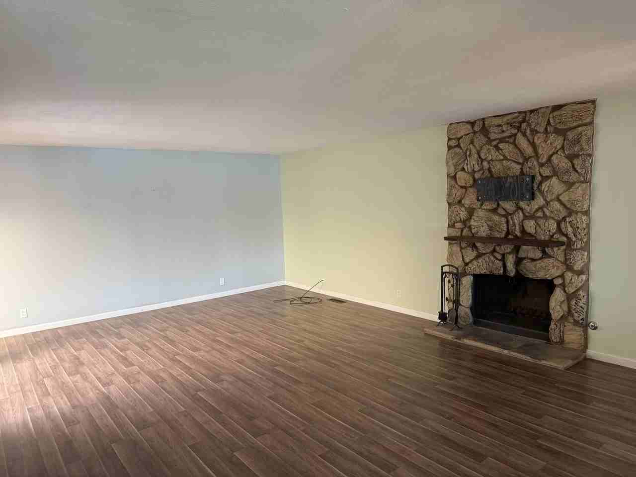 1370 Willow Lake Rd - Photo 3 of 14