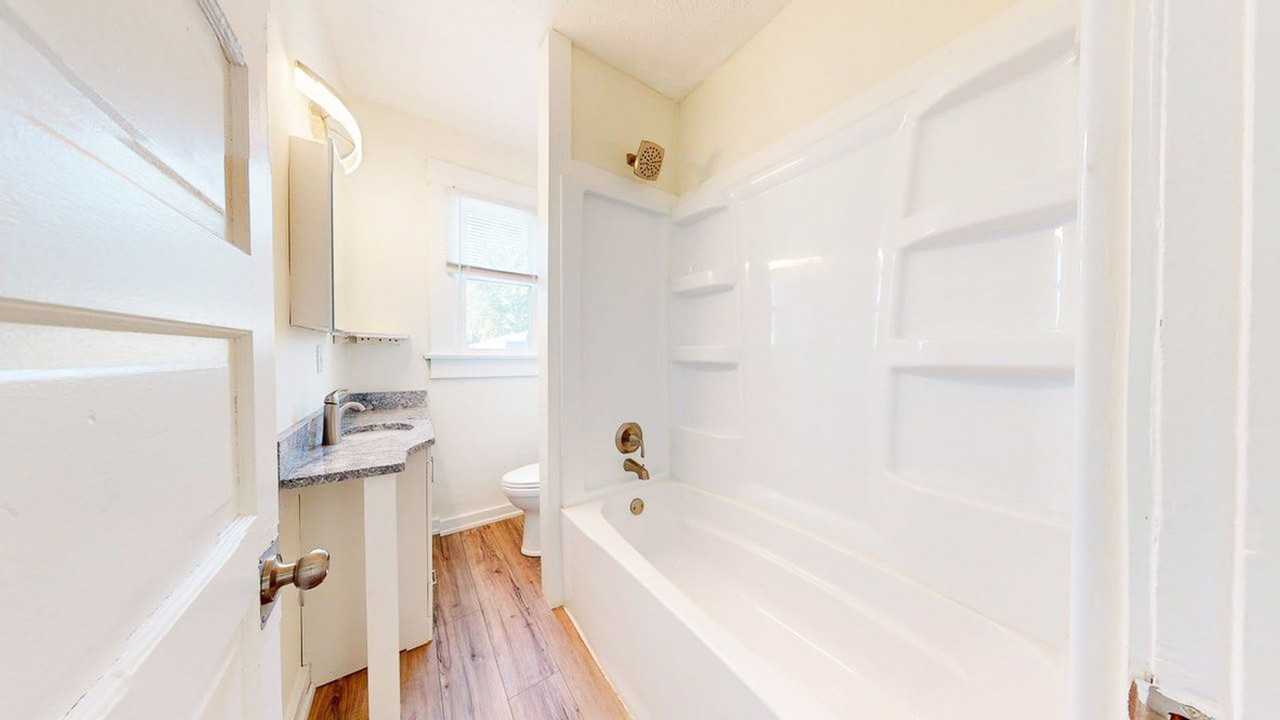 181 E 13th Ave - Photo 6 of 25