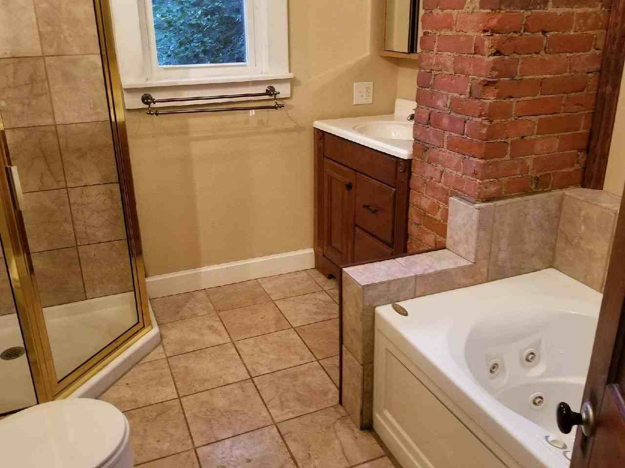 2240 N 4th St - Photo 2 of 20