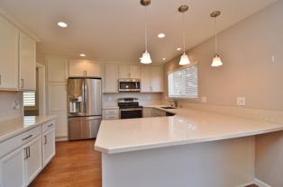 860 Glenhill Dr - Photo 1 of 1