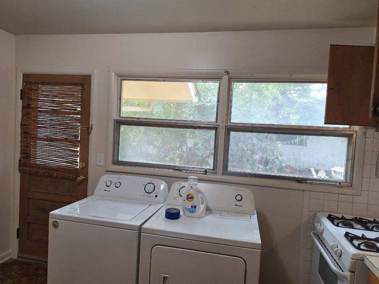 1815 Missouri St - Photo 2 of 6