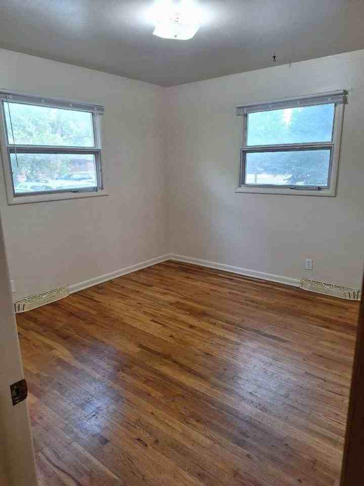 1815 Missouri St - Photo 3 of 6