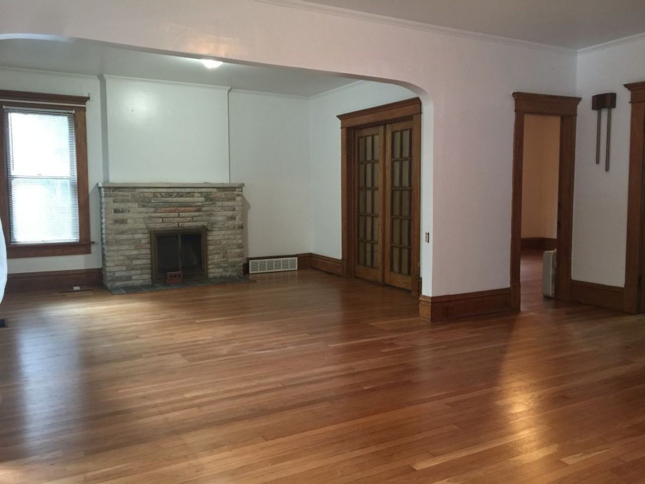 208 E Frambes Ave - Photo 7 of 12