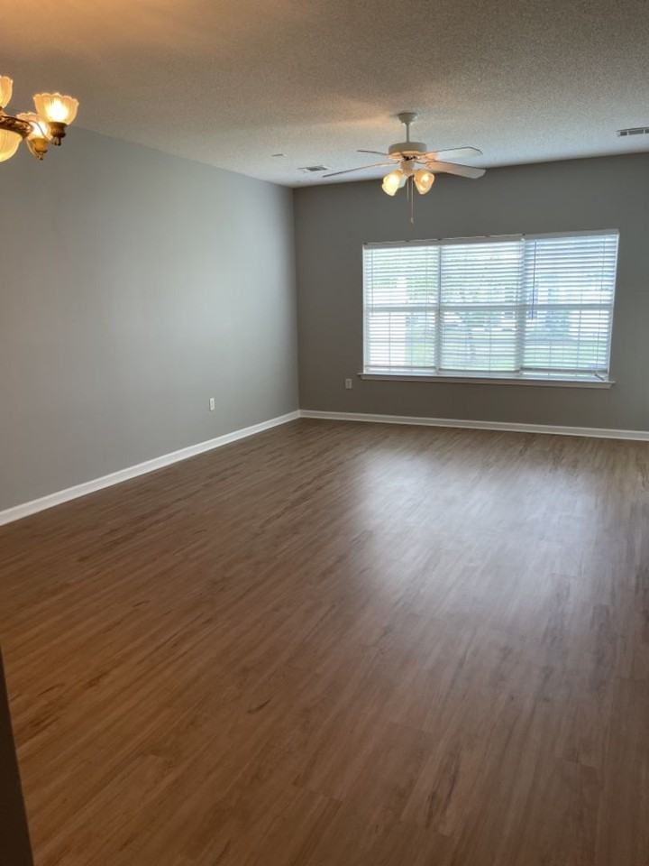 23 Stonelake Circle - Photo 5 of 23