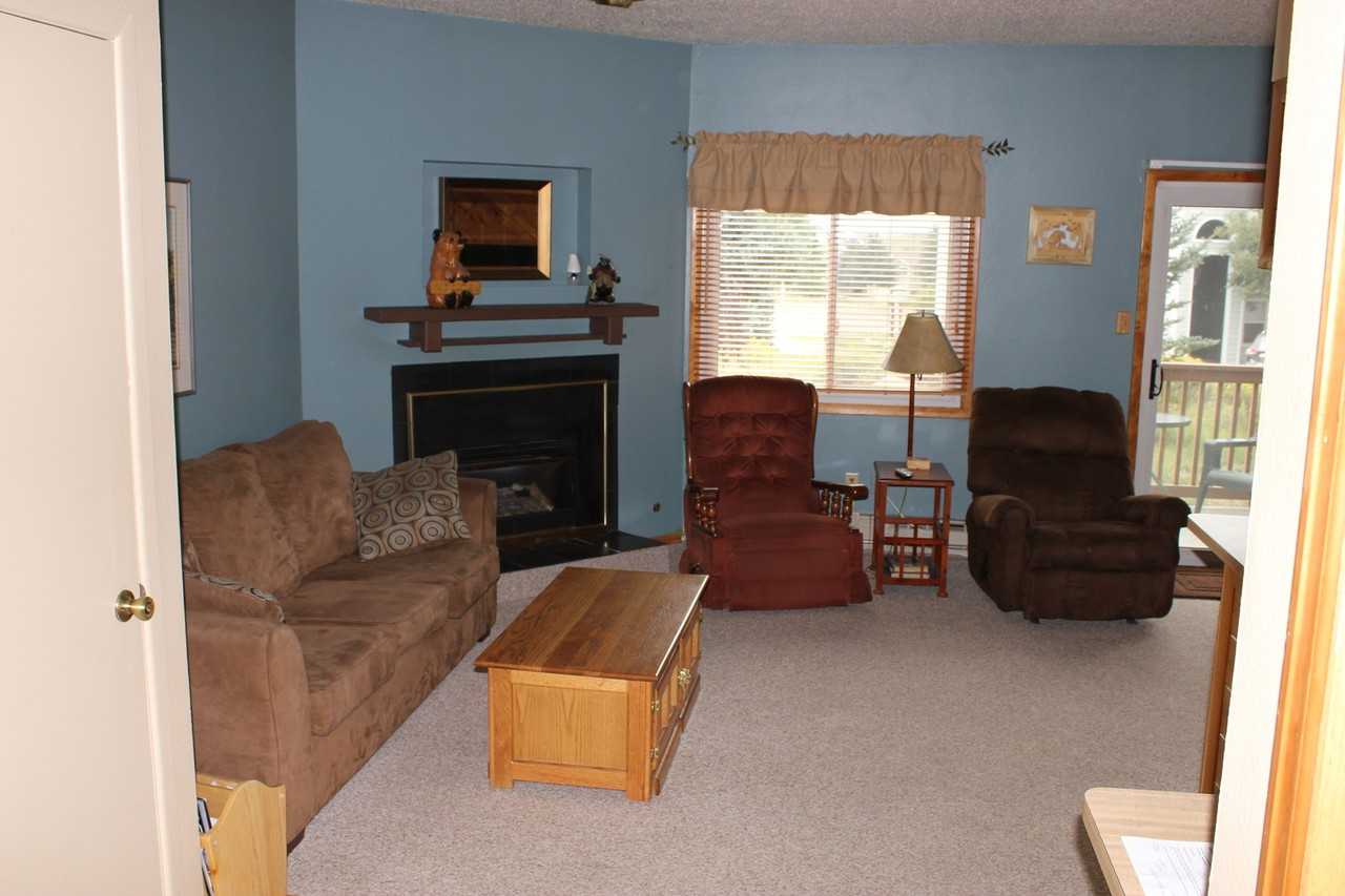 36 Cove Blvd - Photo 2 of 9