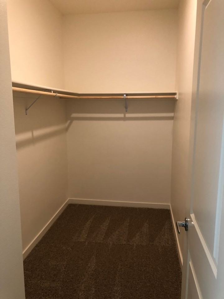 4995 Ronald Stephen Cir - Photo 6 of 9