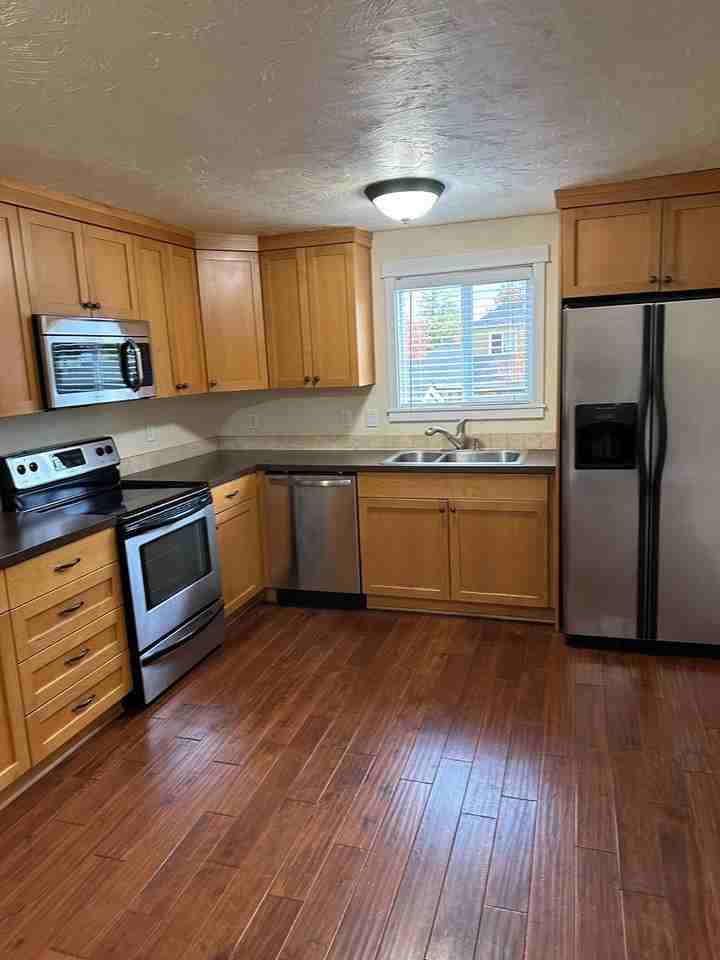 2886 Newton Pl - Photo 3 of 15