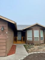 featured image of 2737 Sw Quartz Ave