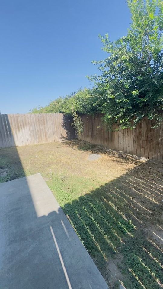 219 Fig Dr. - Photo 6 of 19