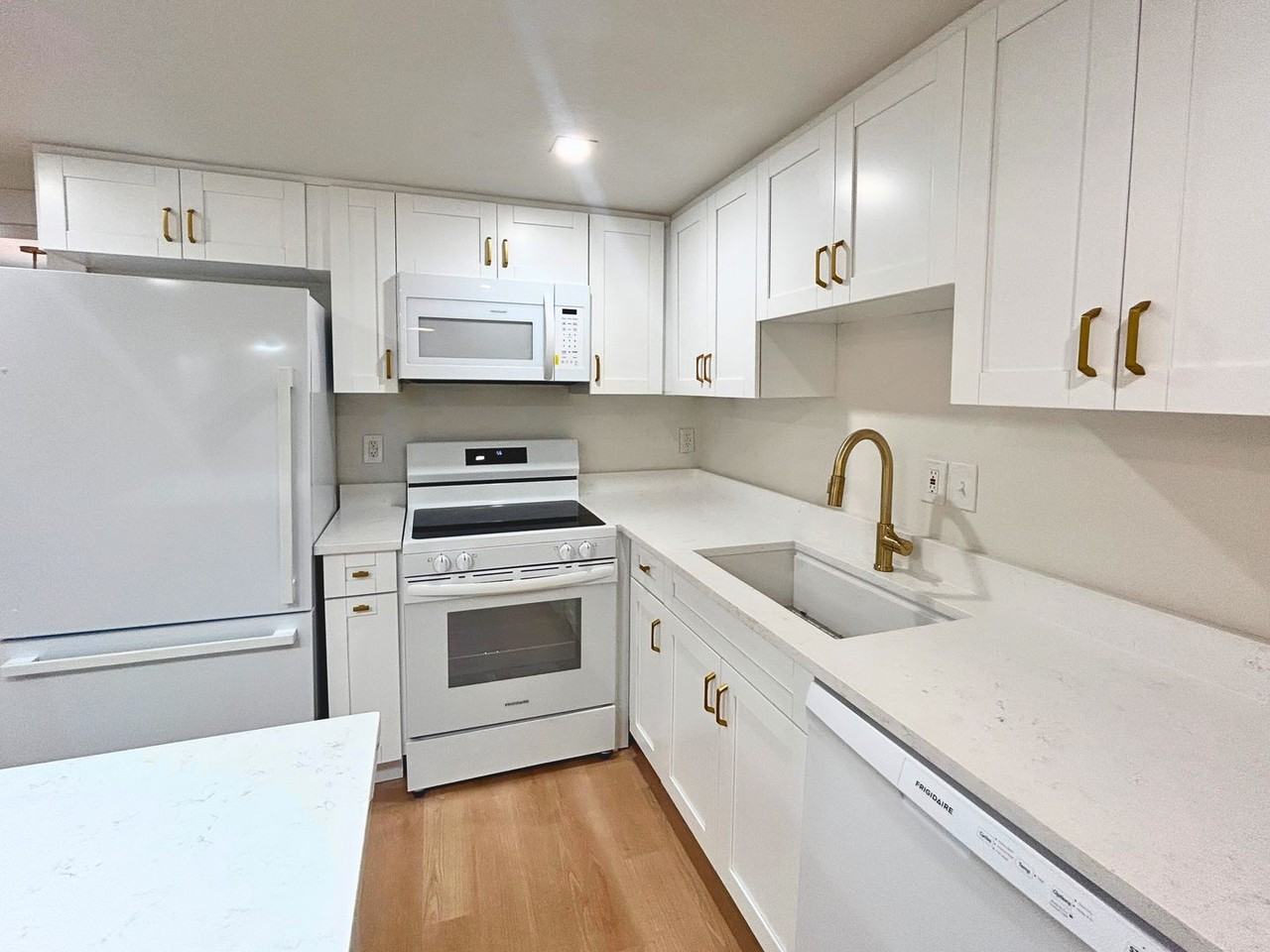 6215 58th Ave N - Photo 6 of 11