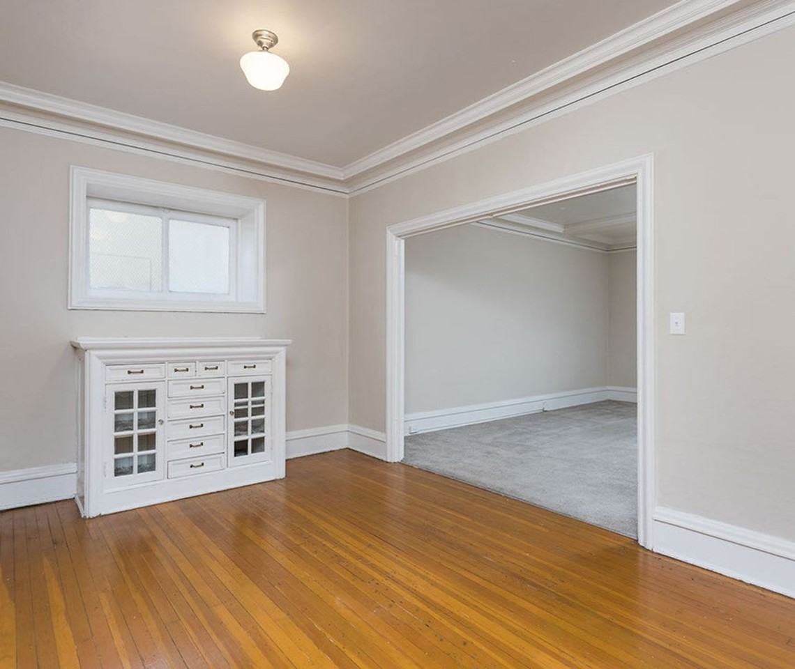 1232 SW Jefferson St. - Photo 4 of 14