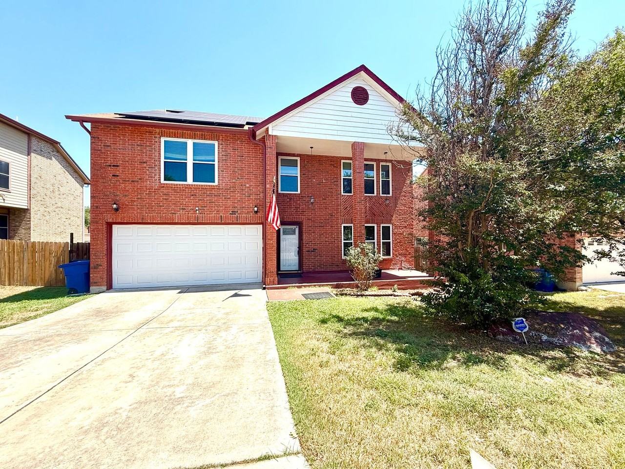 11578 Rousseau St - Photo 2 of 50
