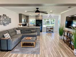 featured image of 11281 W Bayshore Dr