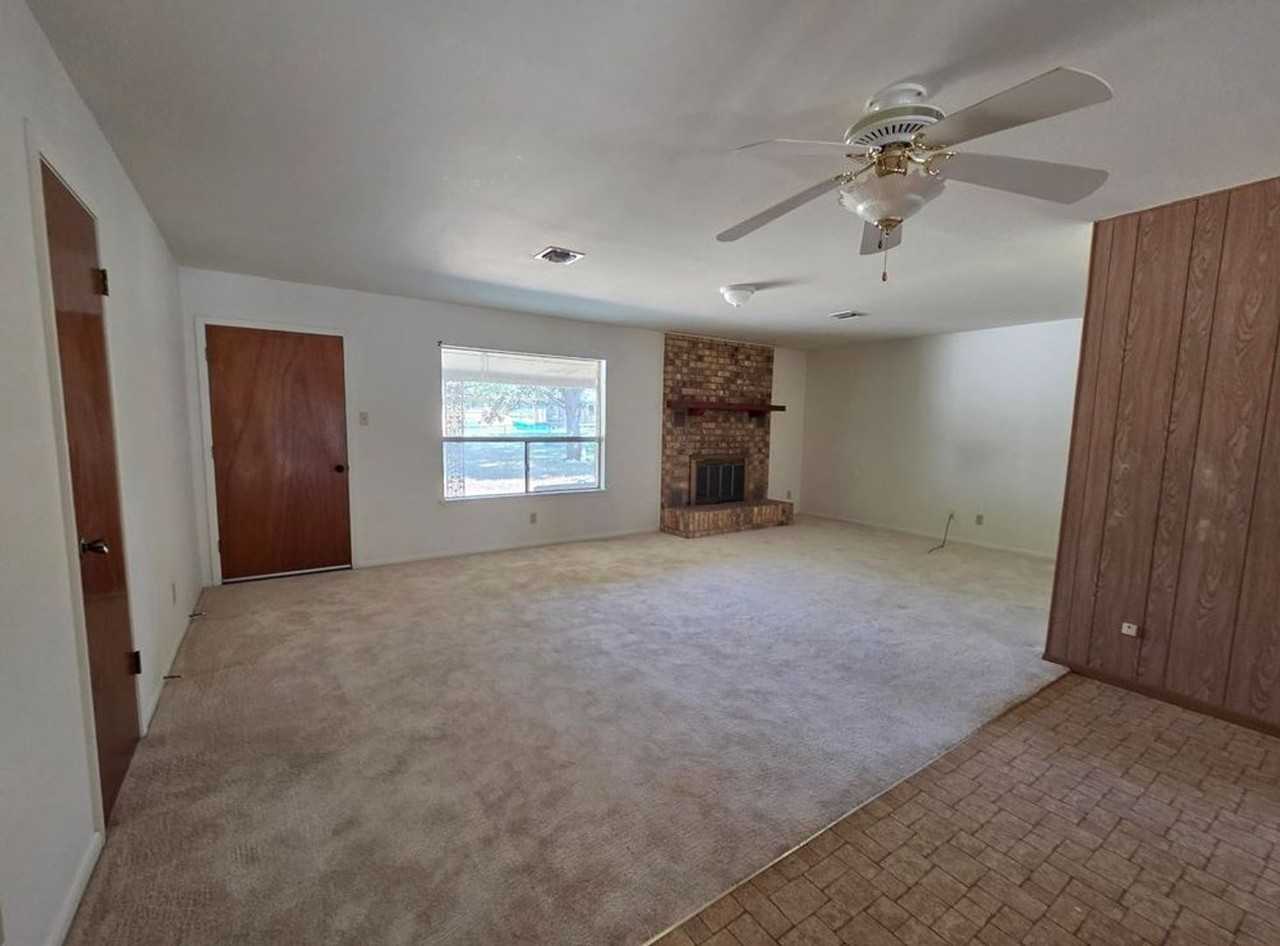 704 NM - 704 Arrow Lane - Photo 7 of 22