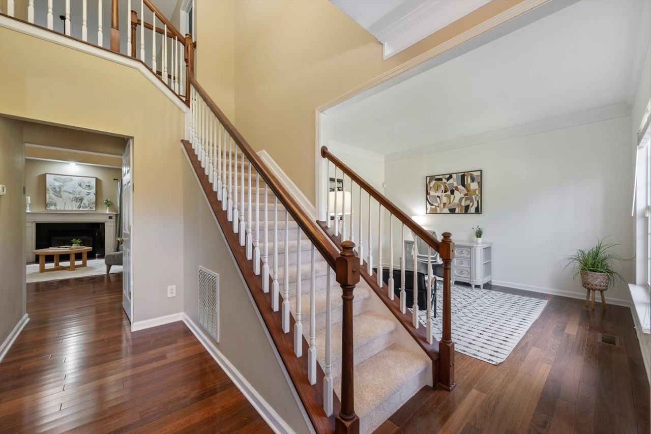 7117 Holt Run Dr - Photo 3 of 29