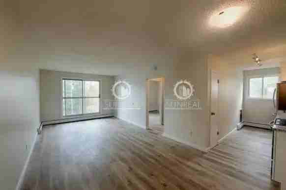 4616 57 St #102 - Photo 2 of 7
