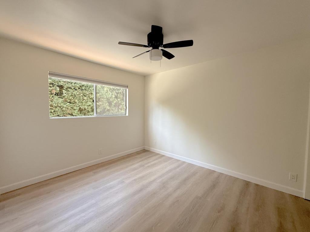 2220 Oak Park Lane #4 - Photo 6 of 8