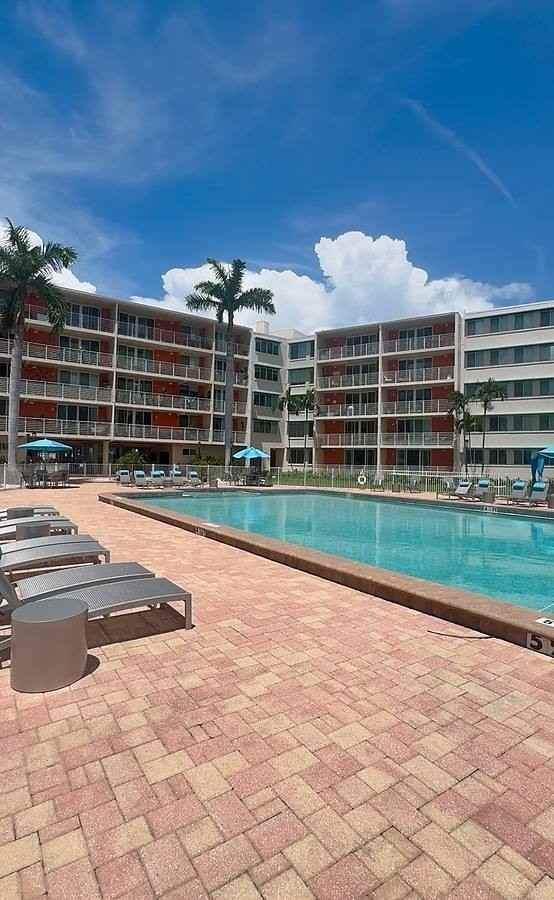 1883 Shore Drive South - Photo 2 of 20