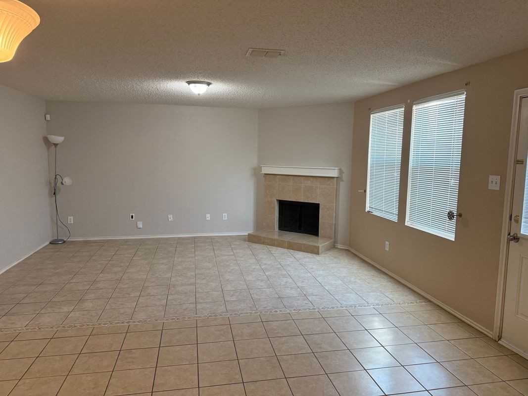 2011 Cap Rock Ln - Photo 3 of 8