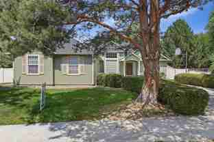 7646 Cypress Ln - Photo 1 of 1