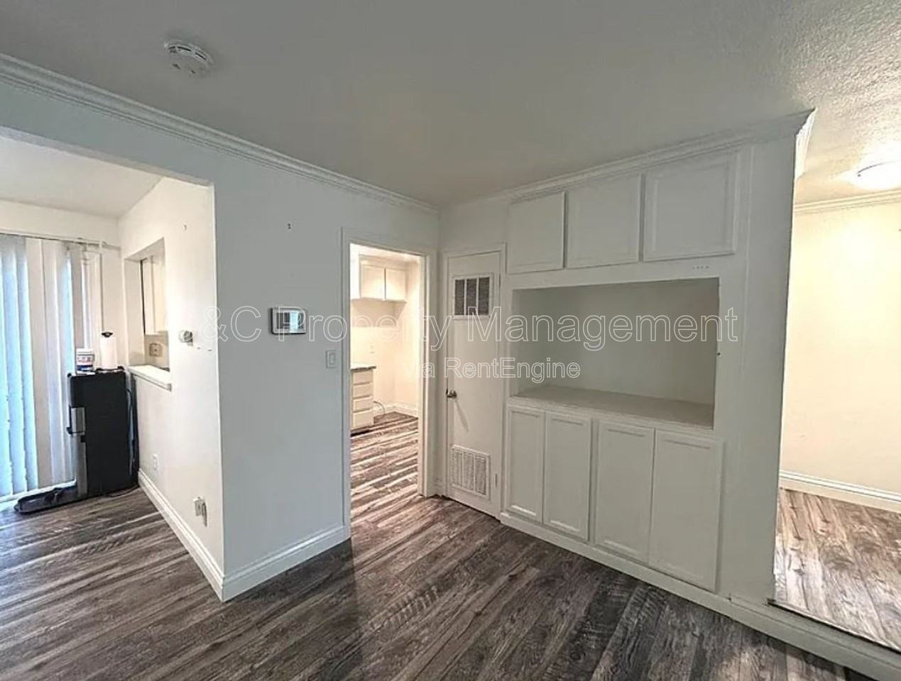 969 Palm Circle - Photo 4 of 17