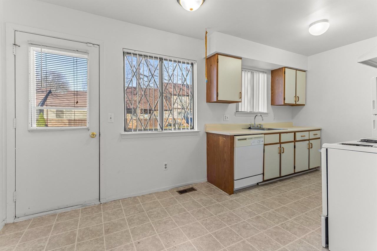 3716 Heritage Pkwy #3716A - Photo 4 of 17