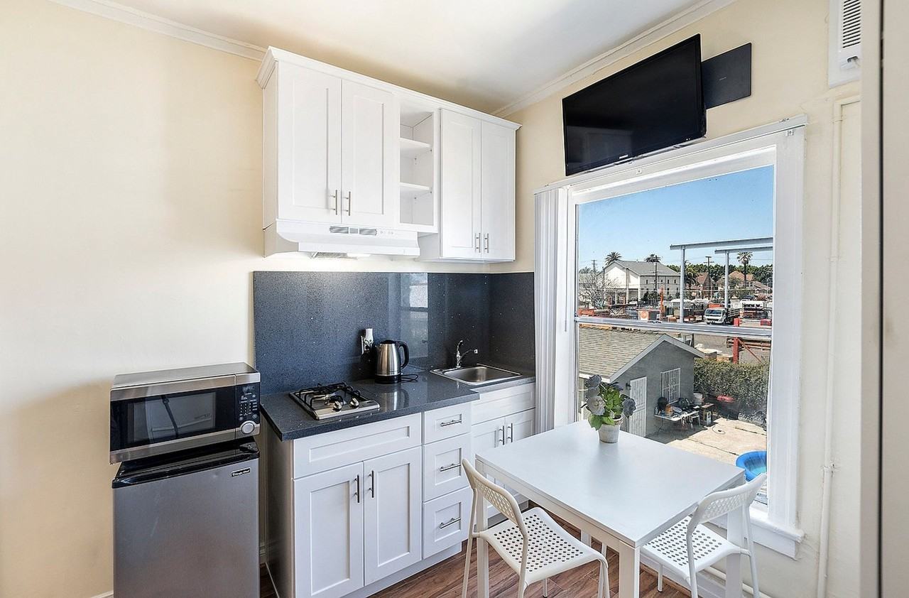 Arthur Emery Apartments - Photo 4 of 20