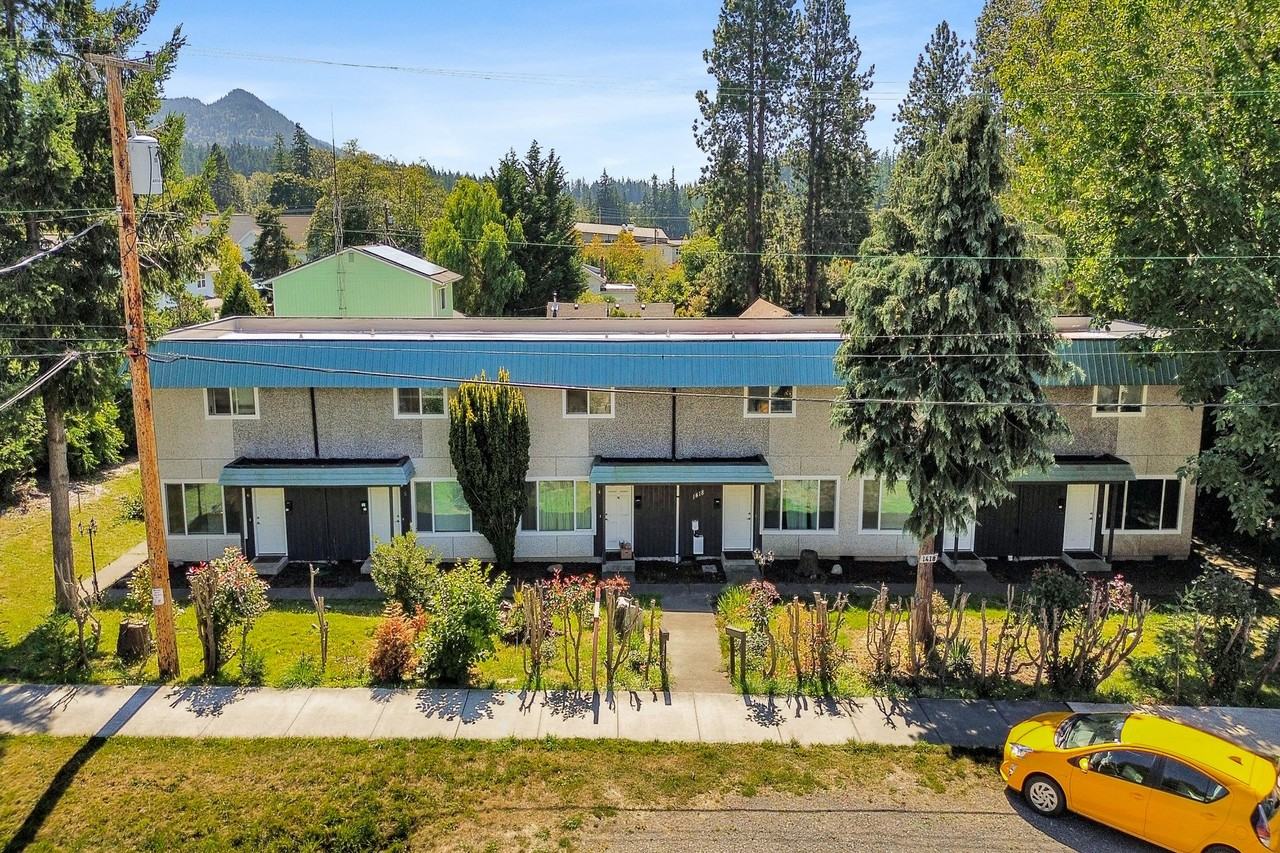 1418 Harris Ave - Photo 4 of 7