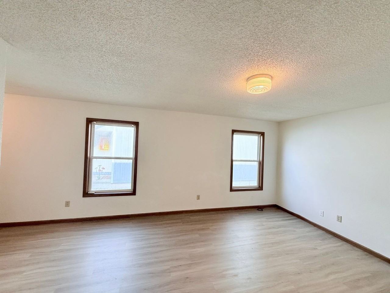 3422 E Covington St - Photo 3 of 20