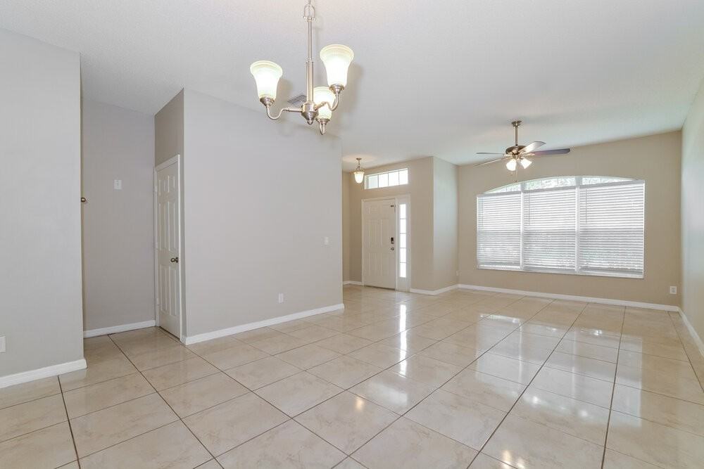2725 Eagle Glen Cir - Photo 6 of 16