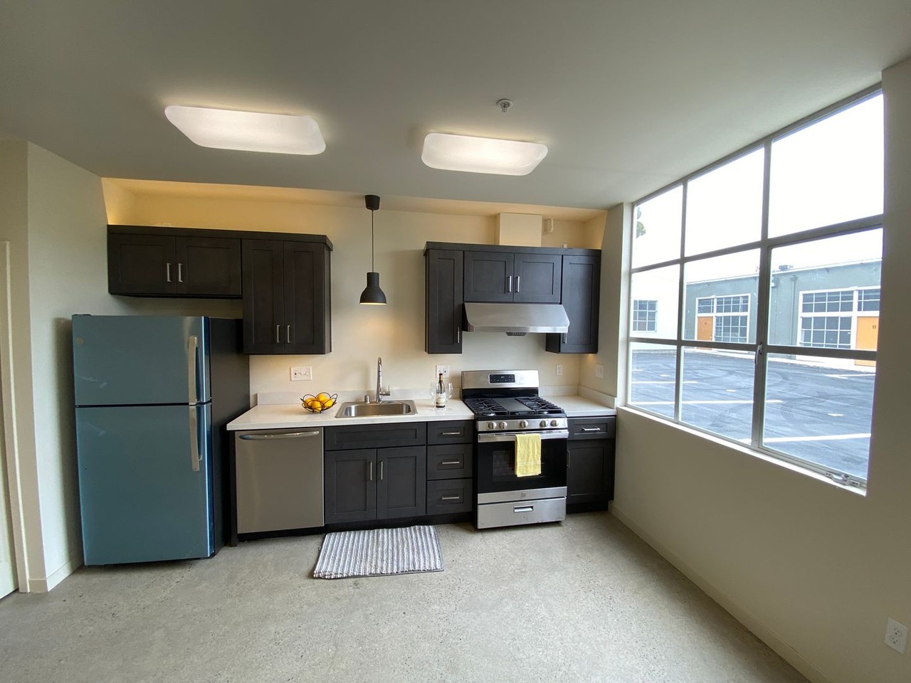 Jelly Bean Court Apartments - 935 Oakland Road San Jose CA | Zumper