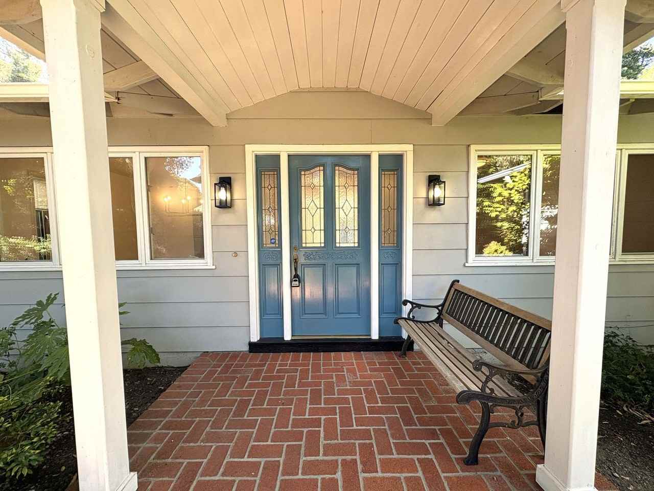 621 Menlo Oaks Dr - Photo 3 of 48