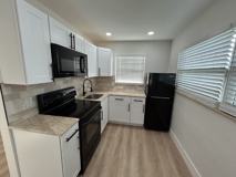 2413 Burlington Ave N #B - Photo 1 of 1