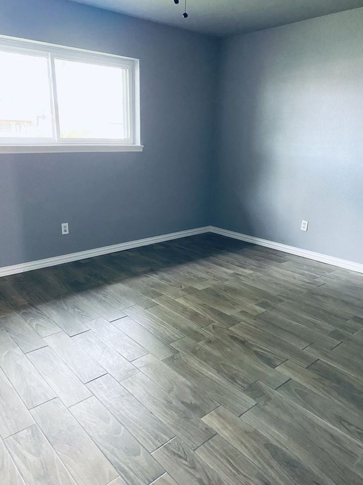 11910 Hunkler Dr - Photo 6 of 15