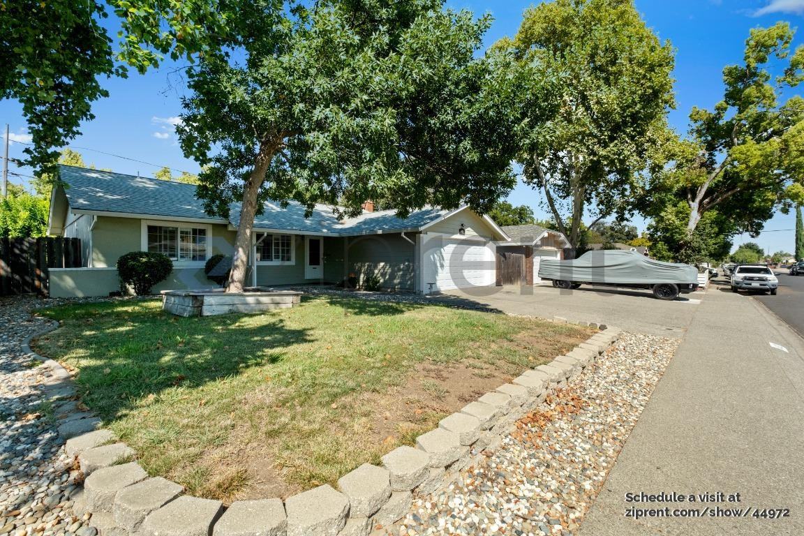 462 Buckeye St - Photo 4 of 32