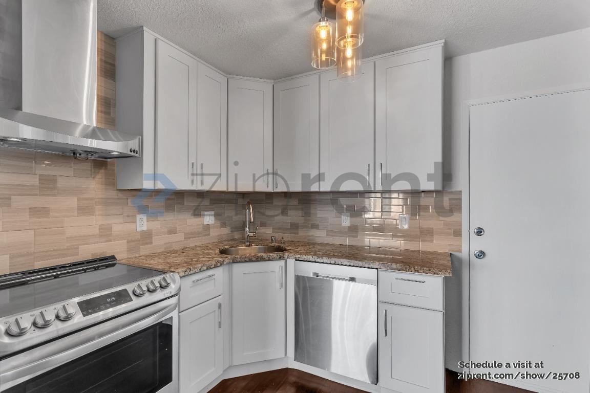 545 Duncan St #1 - Photo 2 of 13