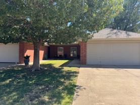 5229 73rd St #B - Photo 1 of 1
