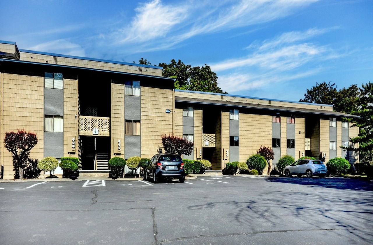 15130 65th Avenue South - Photo 7 of 26