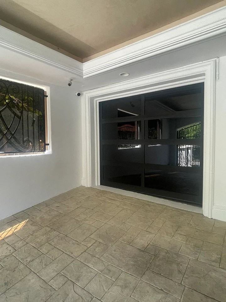 1455 Robmar Dr - Photo 5 of 50