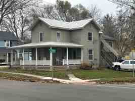 featured image of 202 Courtland St #2