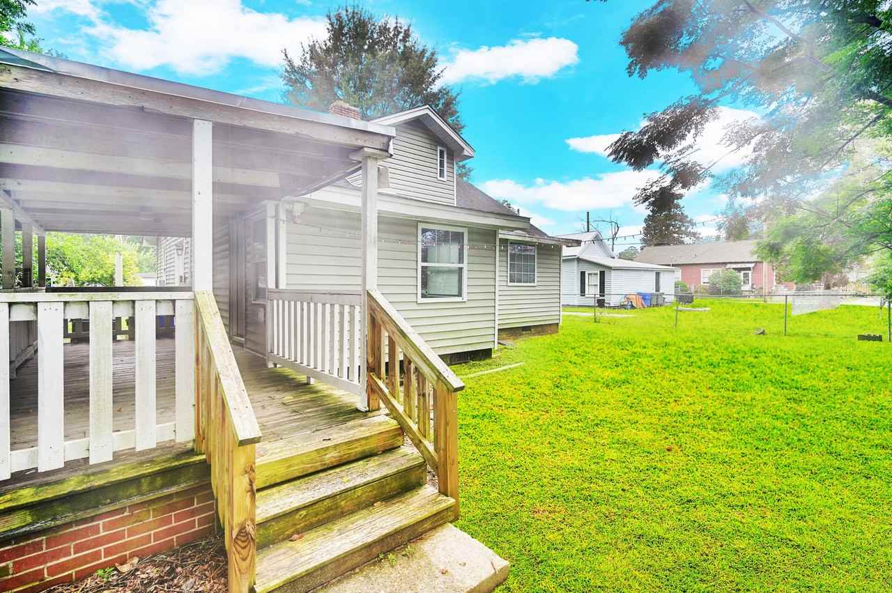 205 E 13th St #A - Photo 2 of 50