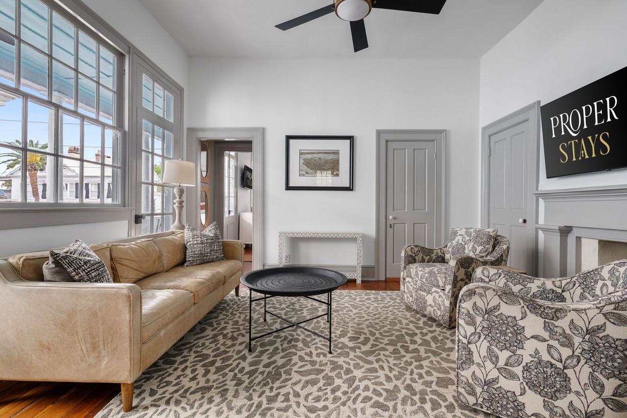 135 Broad St - Photo 6 of 35