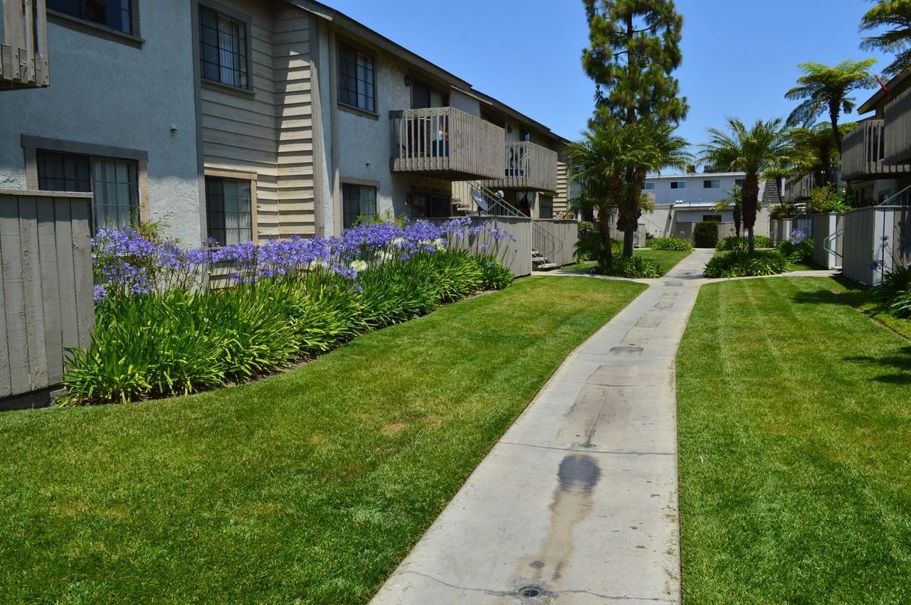 Lincoln Pines (LINCOLN PINES PROPERTIES LP) - Photo 3 of 9