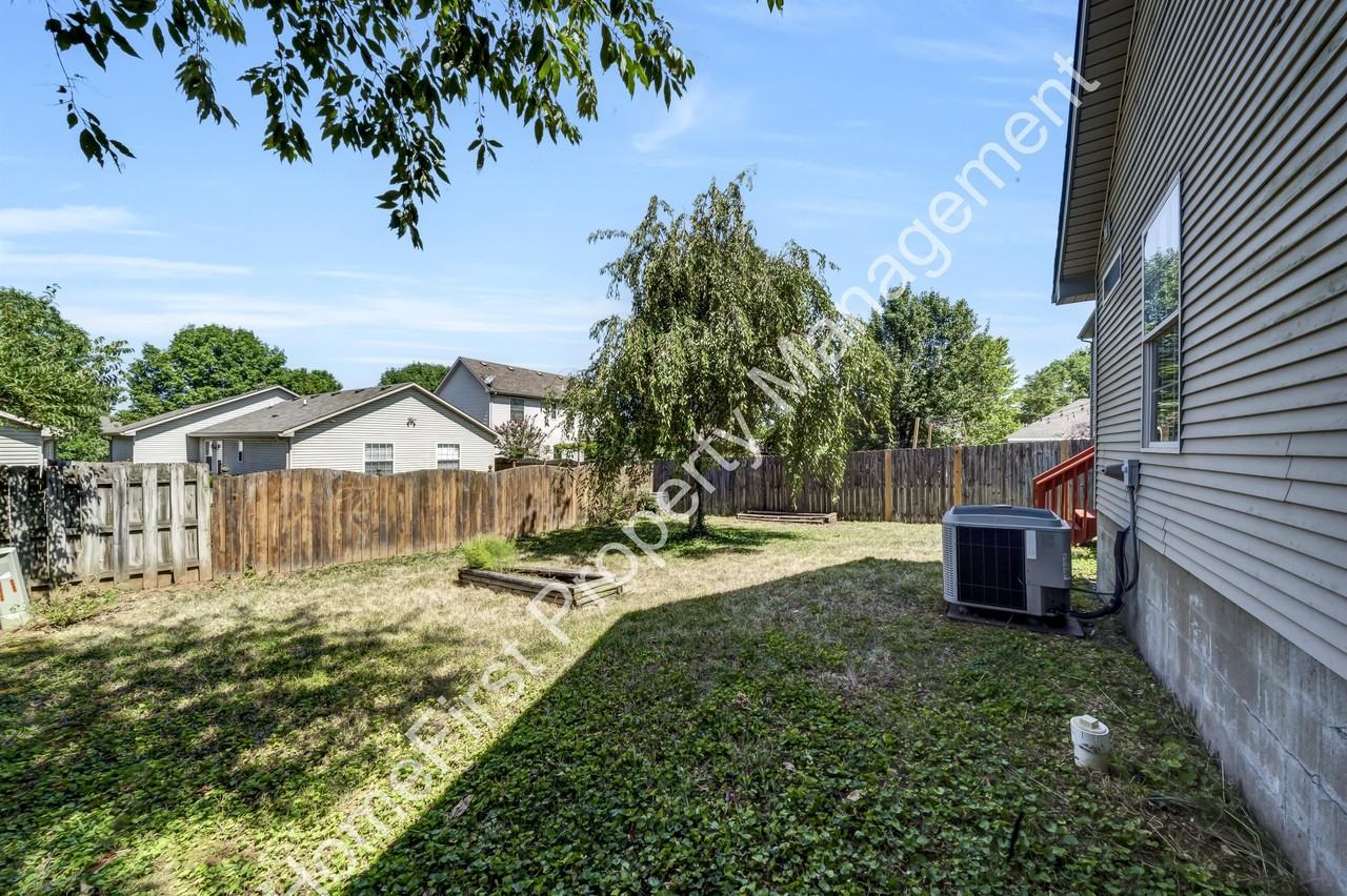 137 Angel Falls Dr - Photo 5 of 50