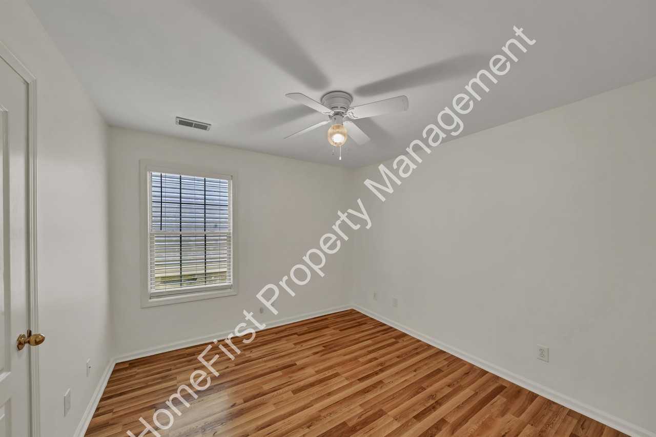 137 Angel Falls Dr - Photo 4 of 50