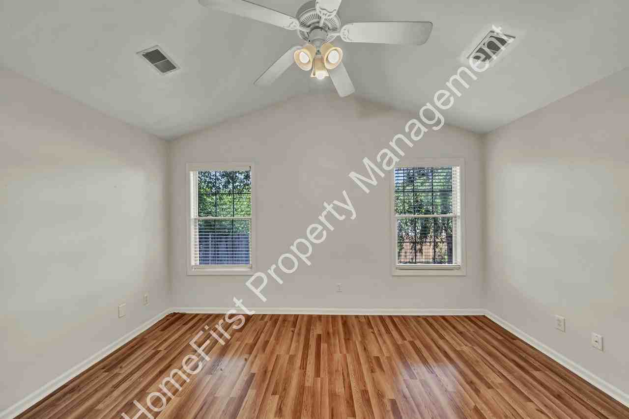 137 Angel Falls Dr - Photo 3 of 50